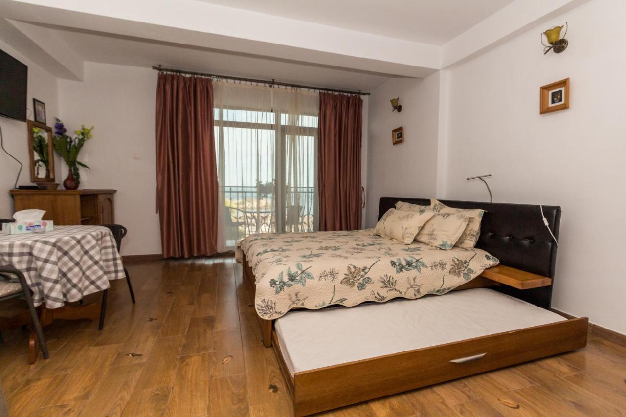 Vila Pe Plaja Nr 9 Сатурн Экстерьер фото