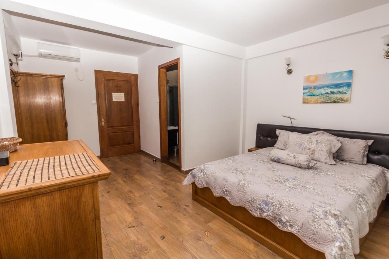 Vila Pe Plaja Nr 9 Сатурн Экстерьер фото