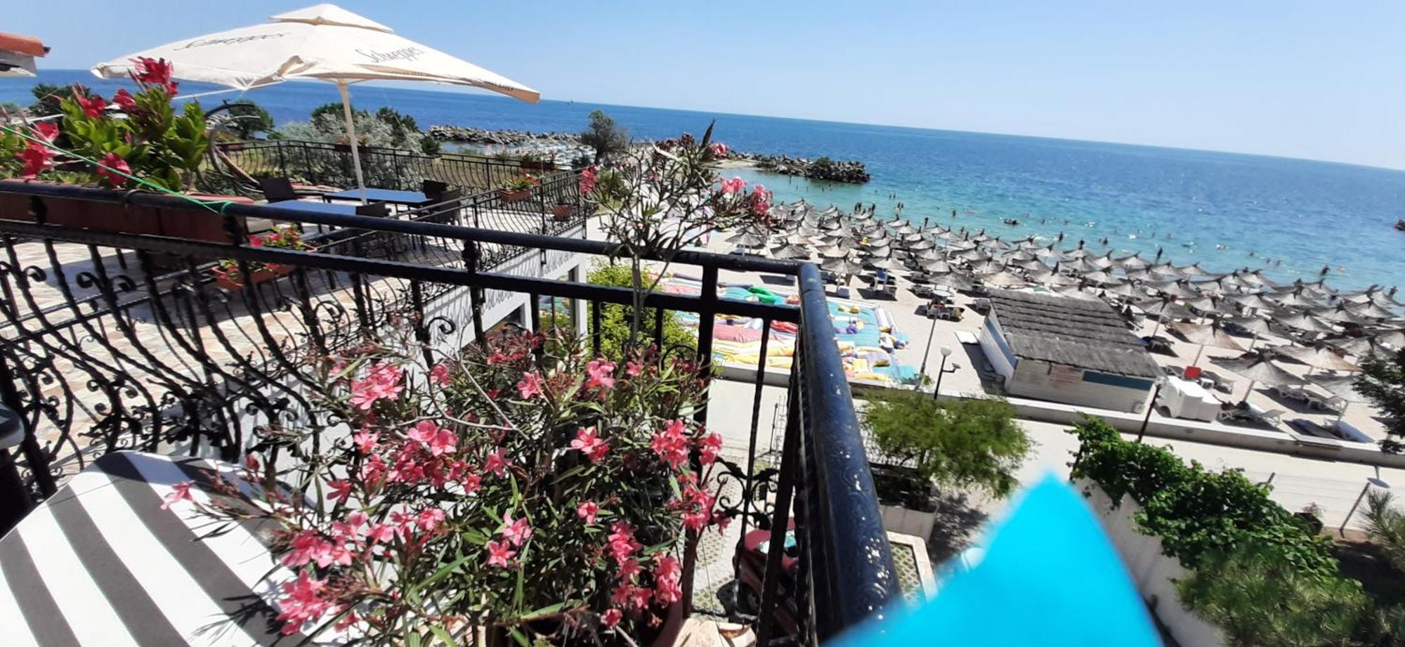Vila Pe Plaja Nr 9 Сатурн Экстерьер фото